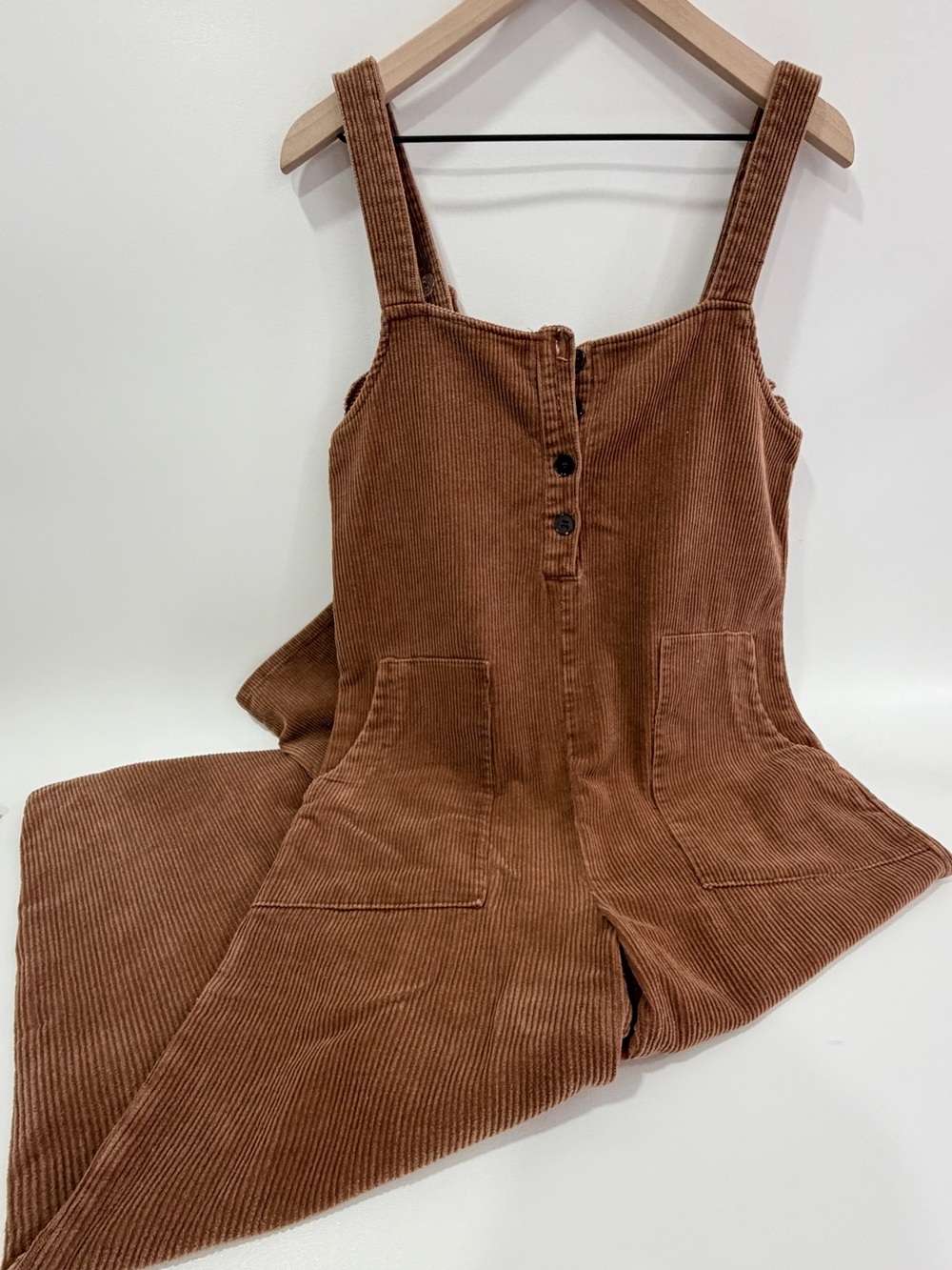 Cozy and Chic Vintage Washed Corduroy Relaxed Overalls - Picture 5 of 7